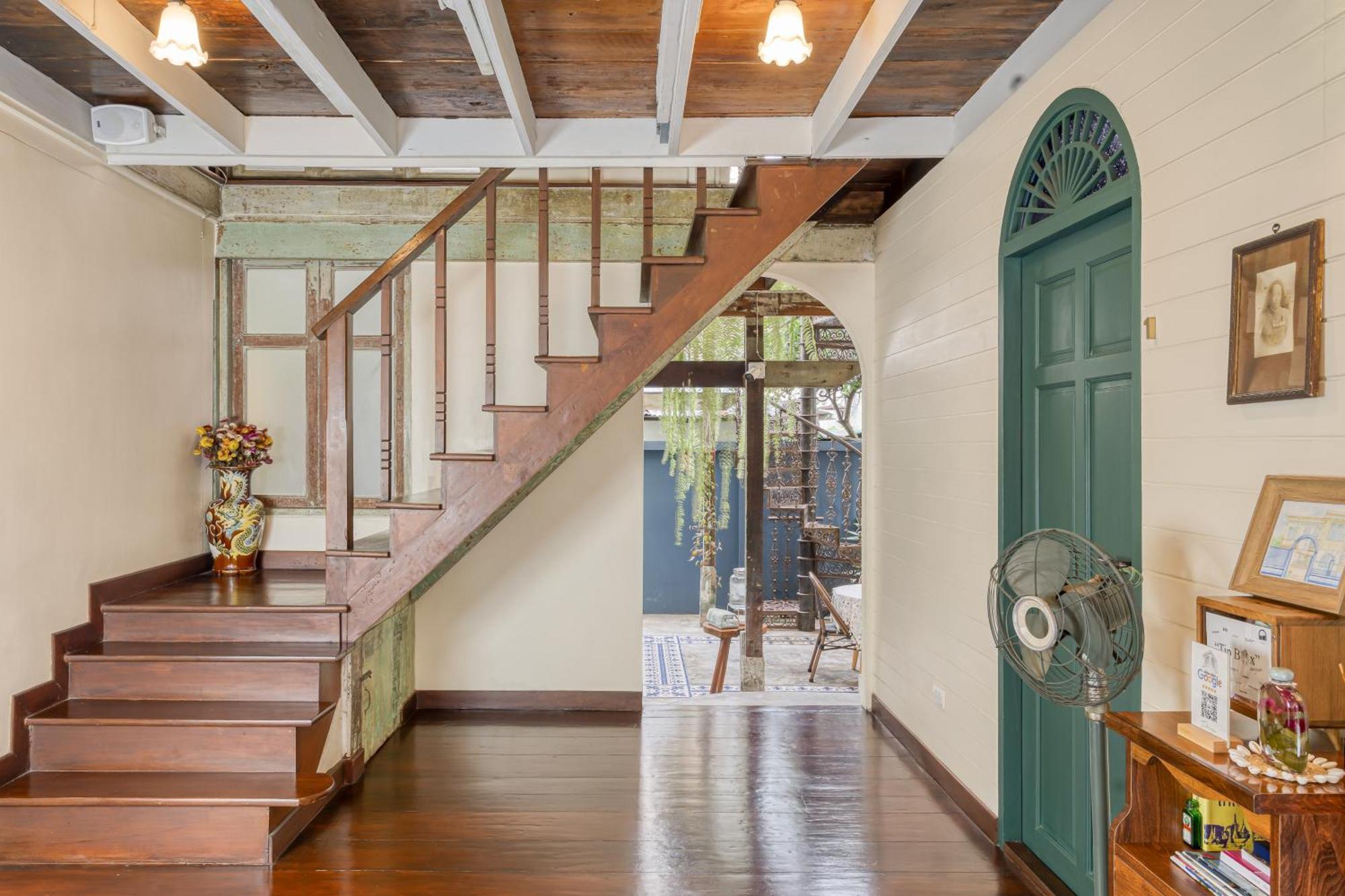 Priya Boutique House Bed and Breakfast Bangkok Eksteriør billede