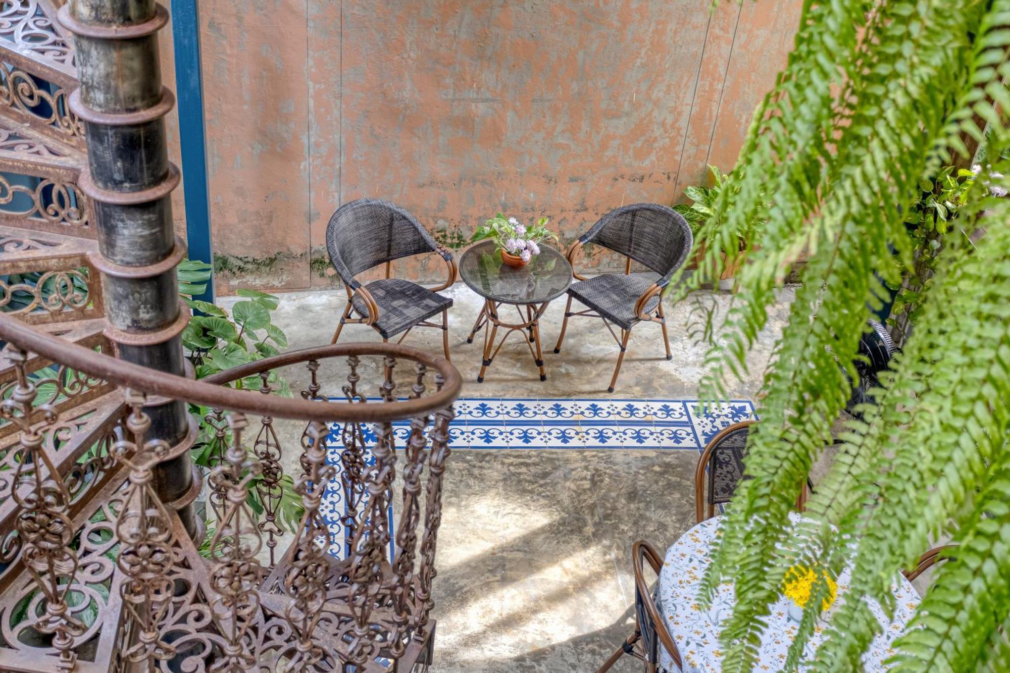 Priya Boutique House Bed and Breakfast Bangkok Eksteriør billede