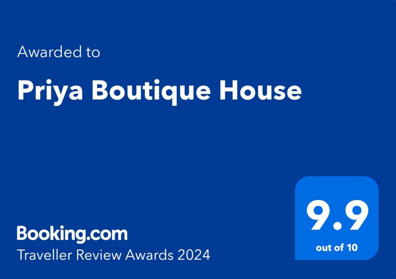 Priya Boutique House Bed and Breakfast Bangkok Eksteriør billede