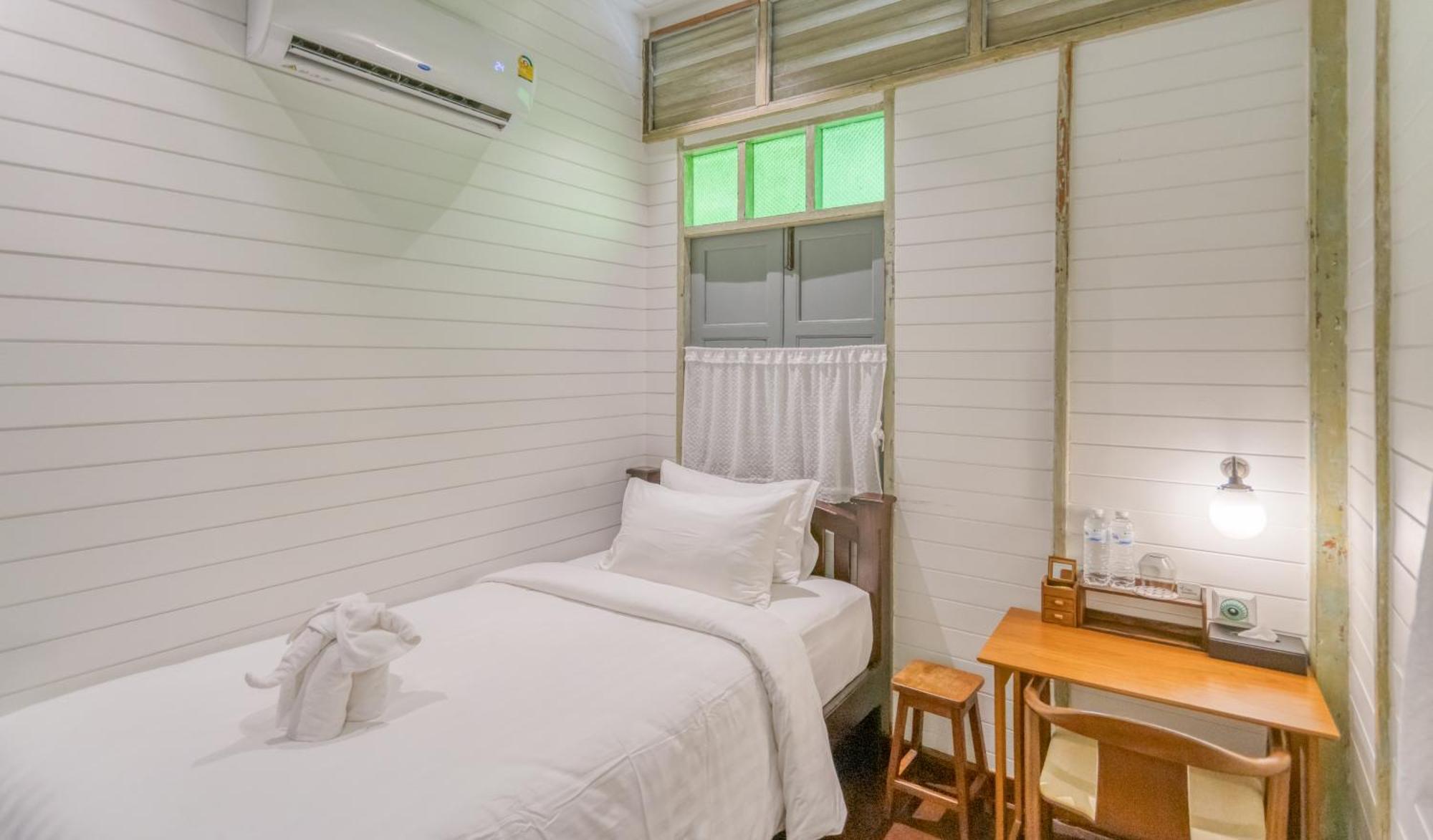 Priya Boutique House Bed and Breakfast Bangkok Værelse billede