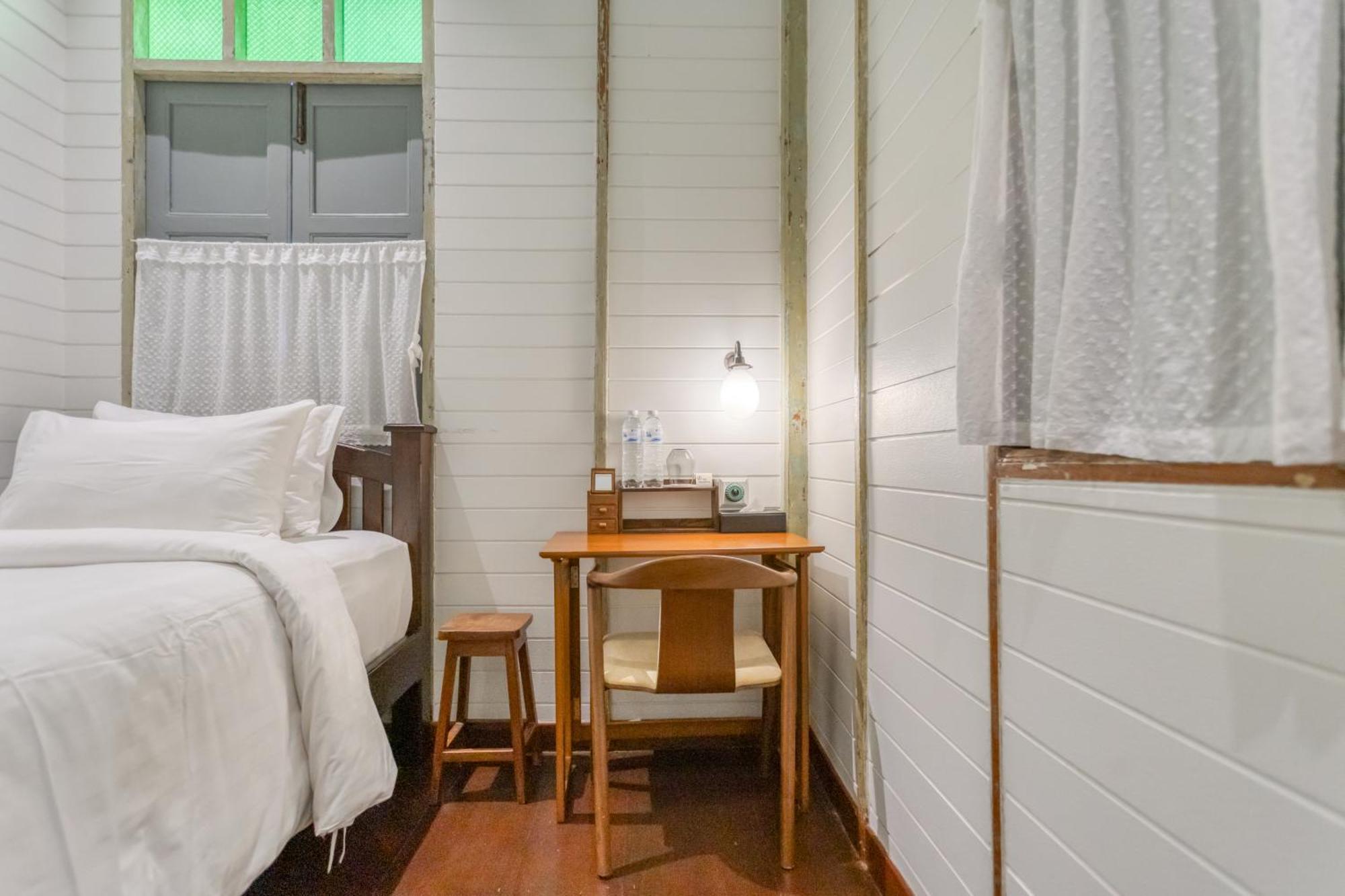 Priya Boutique House Bed and Breakfast Bangkok Værelse billede