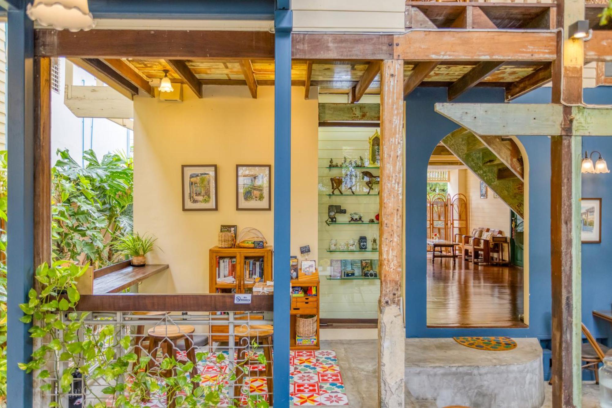 Priya Boutique House Bed and Breakfast Bangkok Eksteriør billede