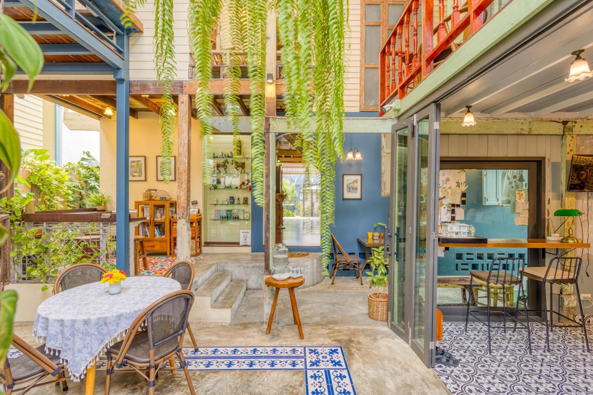 Priya Boutique House Bed and Breakfast Bangkok Eksteriør billede